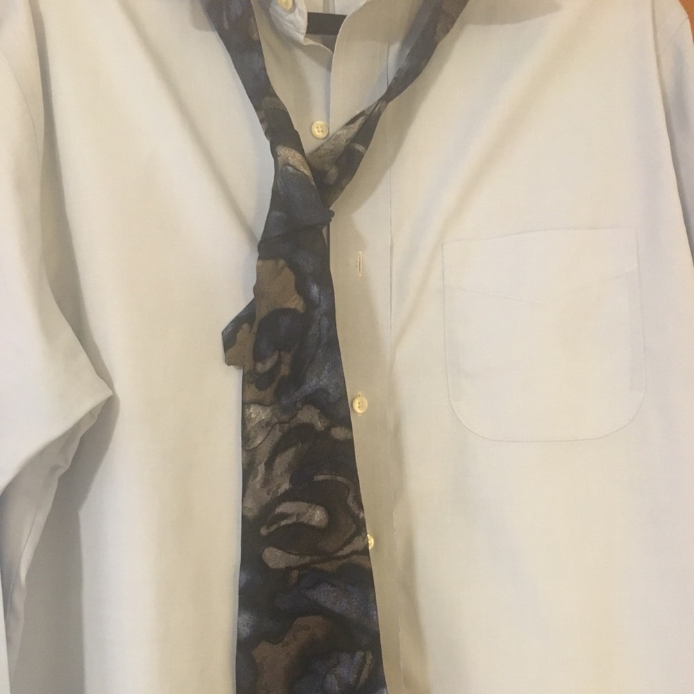 Van-Heusen” Blue Tie